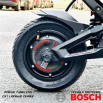 Trottinette electrique fighter mini pro moteurs Bosch pneus tubeless.webp